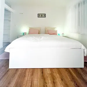 Sunador - Adults Only Apartman