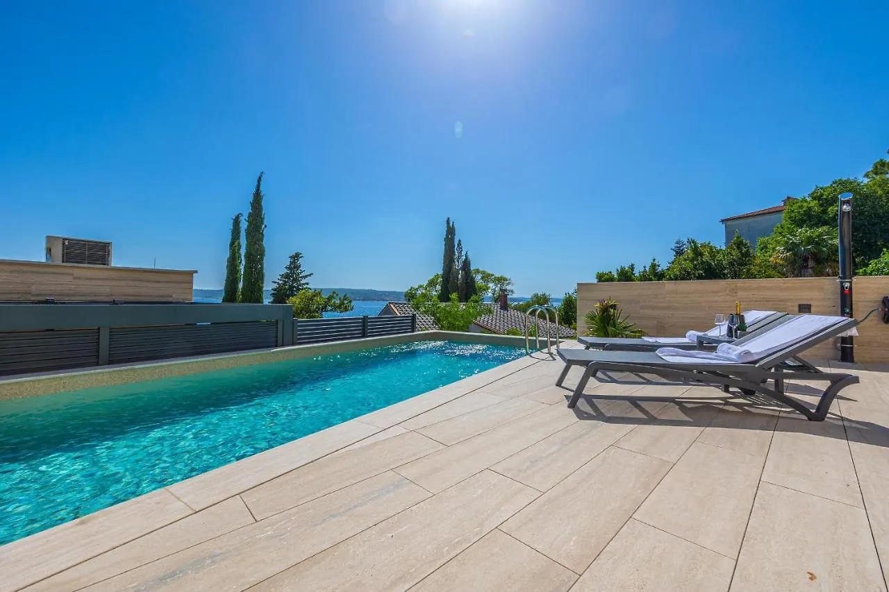 Villa Lana Crikvenica Apartment
